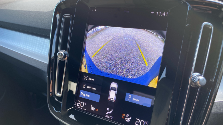 Volvo Xc40 1.5 T4 Recharge PHEV Plus Dark 5dr Auto Estate